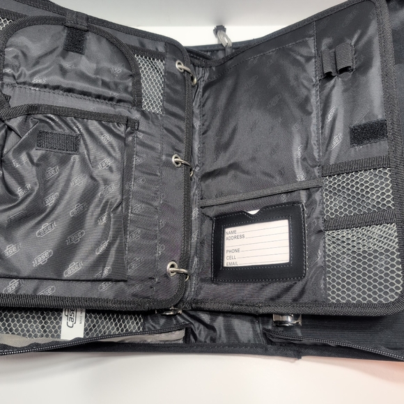 CASE-IT Zipper Binder Storage Organizer With Padded Y Shoulder Strap - Picture 4 of 10